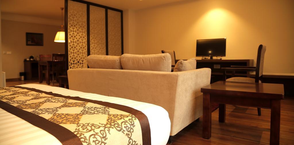 Ariya Hotel Тхимпху Екстериор снимка